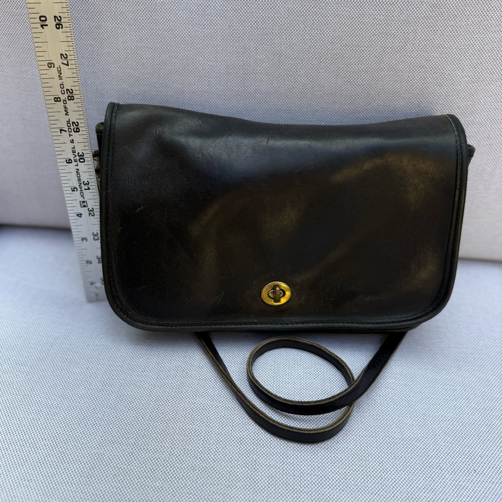 Vintage Coach shoulder bag, Black